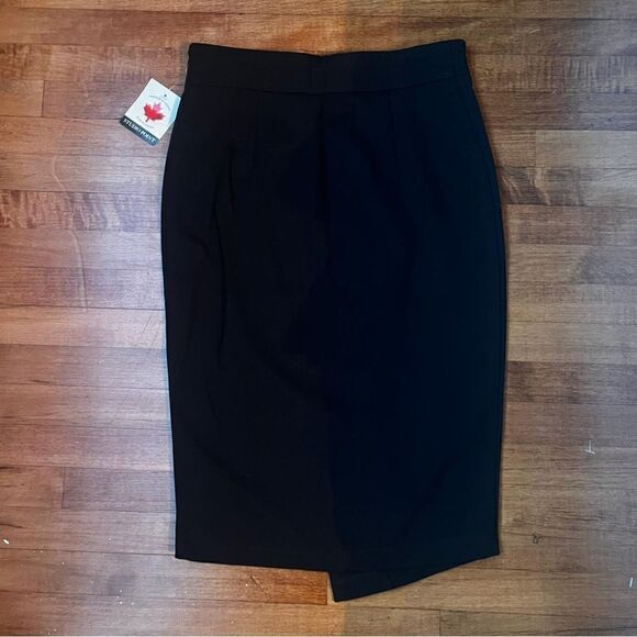 Black NEW skirt size XS - Picture 2 of 4